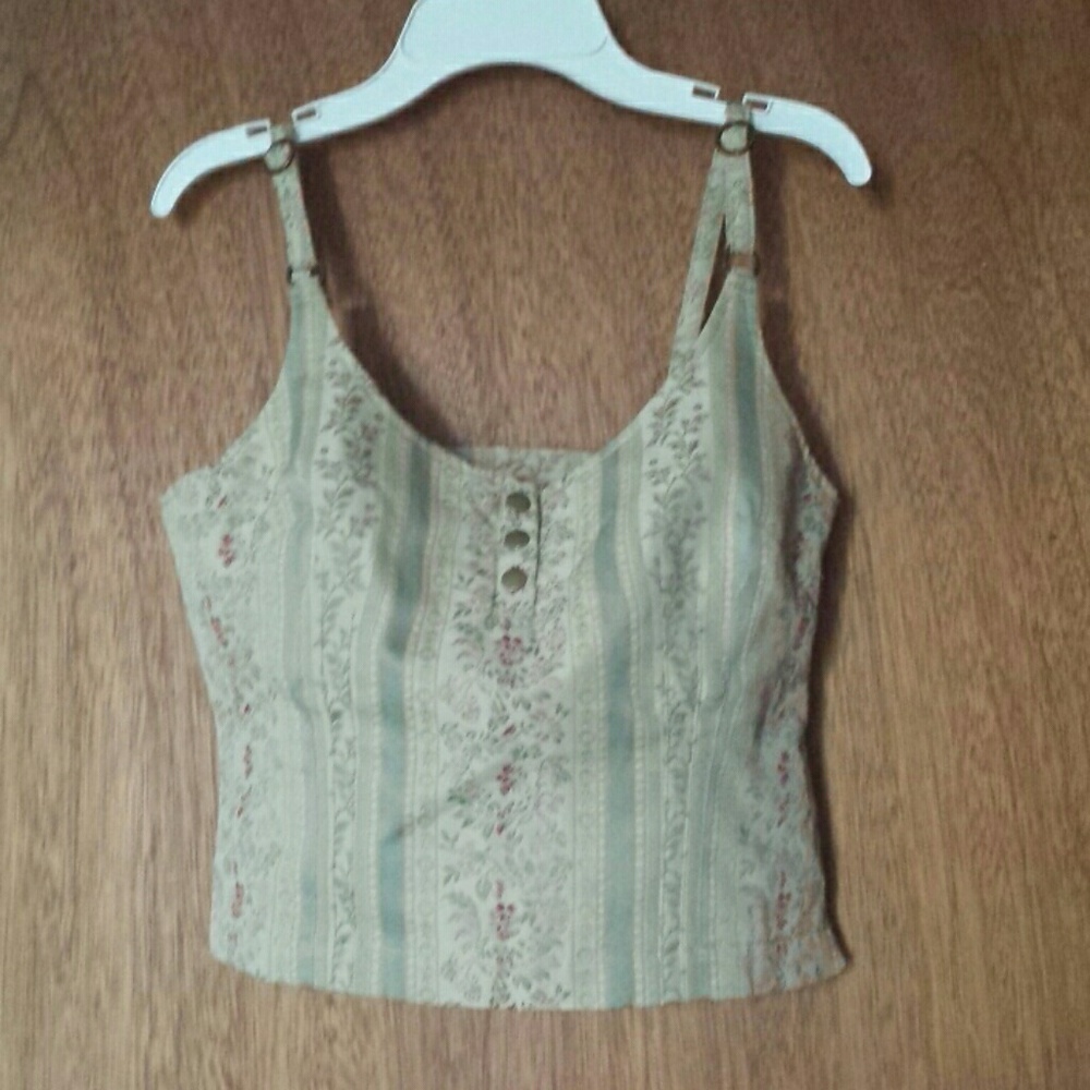 Camisole top embroidered size 4 XS Newport news je